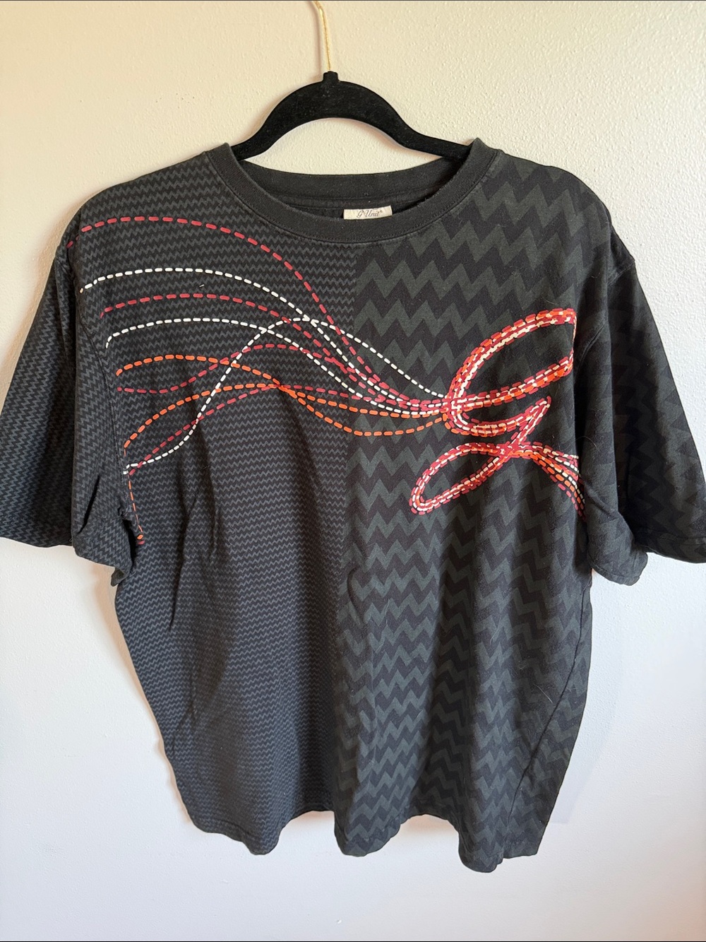 Vintage Men's G-Unit Black Short-Sleeve Shirt with Red & Orange Detail Size L